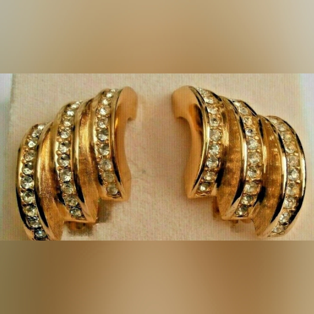 Vintage Dior Gold tone Crystal Clip Earrings